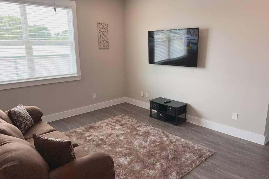 Welcome To Our Spacious 2-Bedroom 2-Bathroom Located In The City Of Houston, Texas! Εξωτερικό φωτογραφία